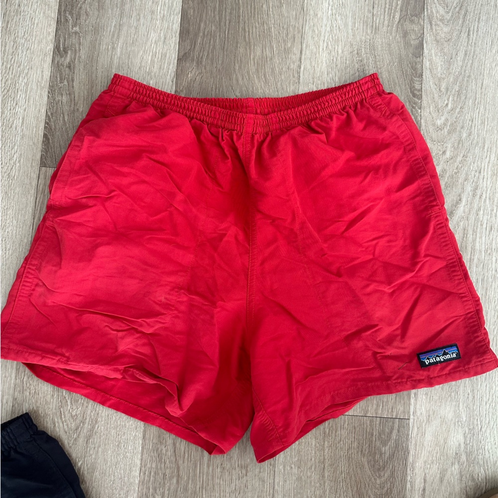 Patagonia baggies 5” men’s S